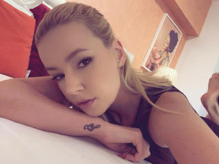 SweetAyra - Live porn &amp; sex cam - 23883281