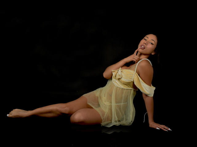 AishaSakurai - Live porn &amp; sex cam - 23884509