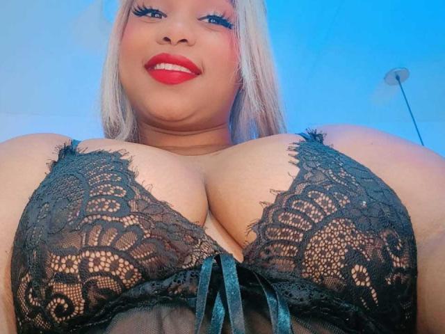 AishaReed - Live porn &amp; sex cam - 23884977