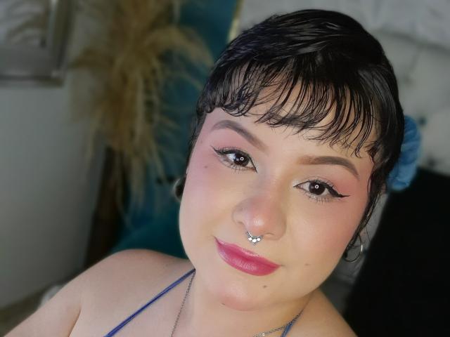 CassandraSexy - Camera khiêu dâm &amp; quyến rũ trực tiếp - 23891861