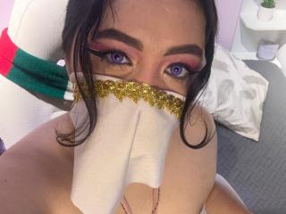 AishaGhulam - Live sex cam - 23893793