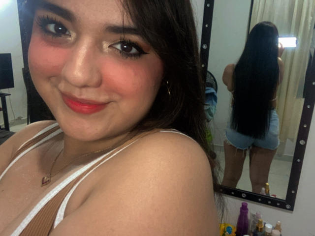 VictoriaSaens - Live porn &amp; sex cam - 23895205