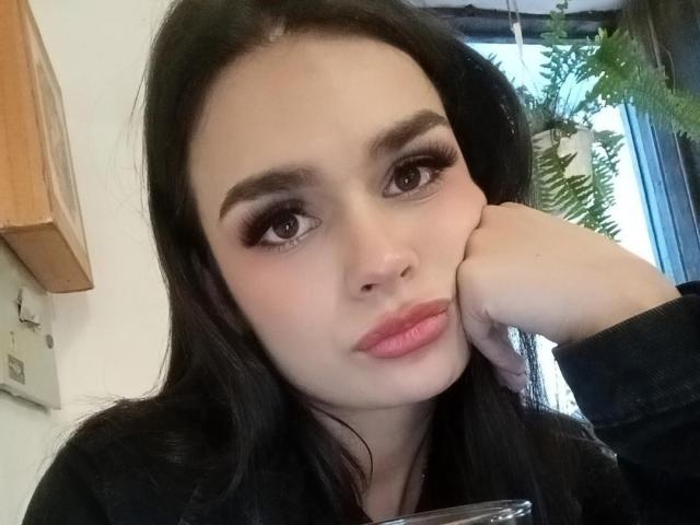 CharlotteBroownie - Live porno og sexkamera - 23895733