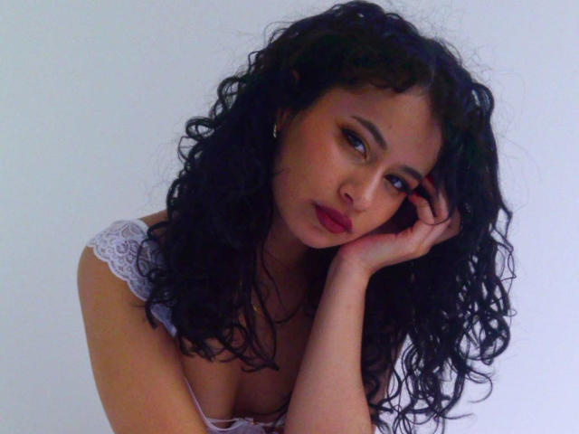 HeilyPeterson - Live porno og sexkamera - 23896593