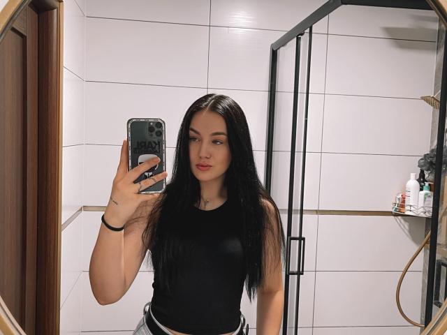 WinterJamie - Live porn &amp; sex cam - 23898233