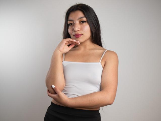 IbbyeMoreau - Élő pornó és szexkamera - 23903505