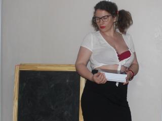 KinkyKosmina - Live porn &amp; sex cam - 23907593