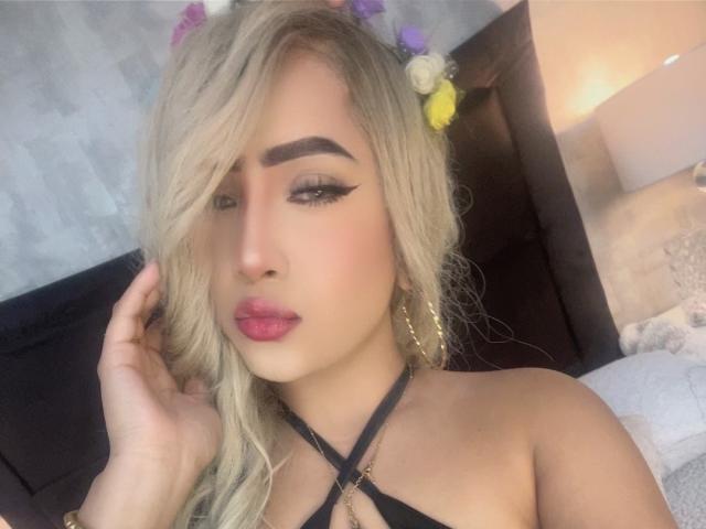 VictoriaGray - Live porn &amp; sex cam - 23907769