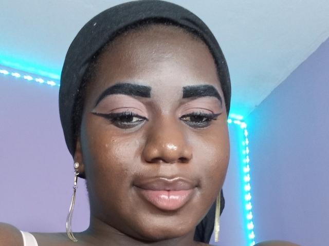 Dilay - Live porn &amp; sex cam - 23909149