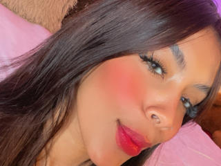FiorellaBossh - Live sex cam - 23911449