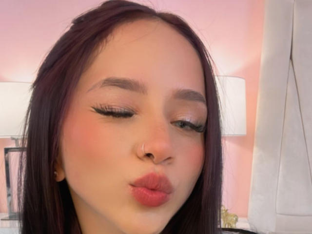 KloeThompson - 라이브 포르노 &amp; 섹스 캠 - 23913453