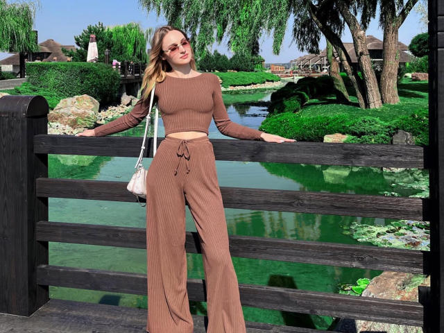 CarlaWhite - Live porn &amp; sex cam - 23914773