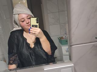 ChristinaLaKinky - Live porn &amp; sex cam - 23917545