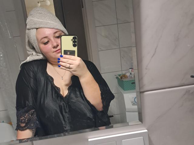 ChristinaLaKinky - Sexe cam en vivo - 23917545