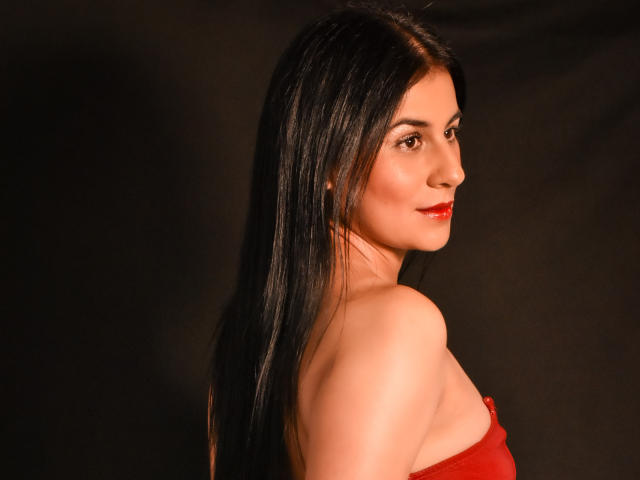 MaddySmit - Porno na żywo i seks kamera - 23920221