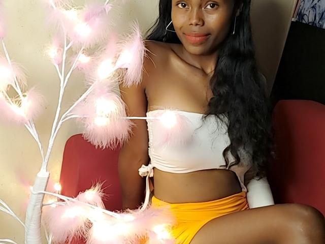 SaveurExotique - Sexe cam en vivo - 23924837