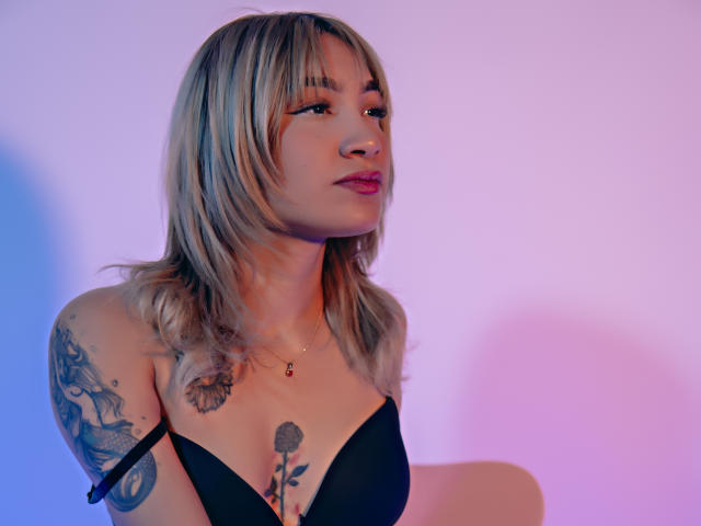 AmberPrado - Live porn &amp; sex cam - 23924981