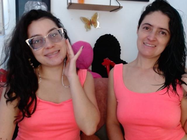 LunaVenus - Élő pornó és szexkamera - 23928825