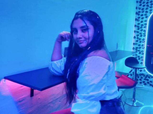 AmaliaDalton - Live porn &amp; sex cam - 23930569