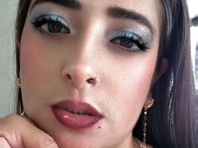 AlessadraJones - Live porn &amp; sex cam - 23931545