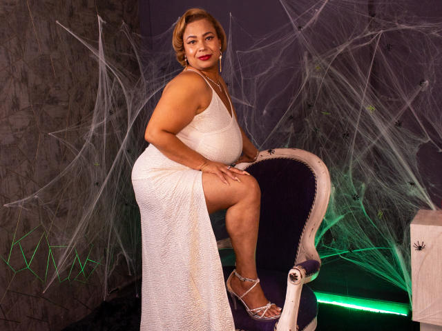 CamelliaDawson - Sexe cam en vivo - 23935773