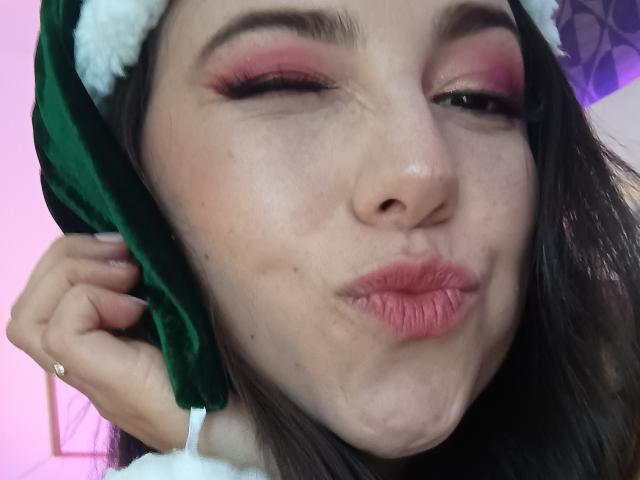 MiaReed - Live porn &amp; sex cam - 23938133