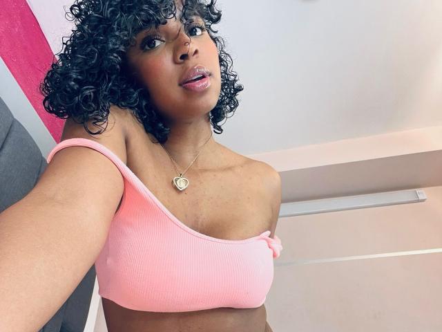 LisaMendez - Sexe cam en vivo - 23940697