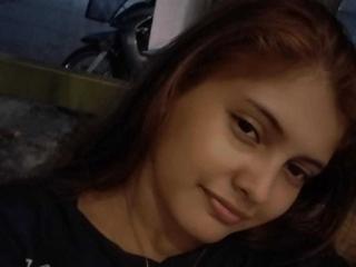 MelanyRaves - Live porn &amp; sex cam - 23940837