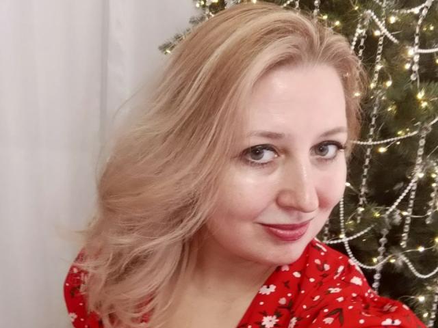 EmmieDominique - Live porn &amp; sex cam - 23940889