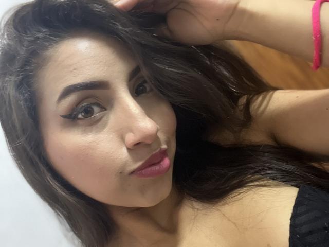 PaulettSmith - Live porn &amp; sex cam - 23942093