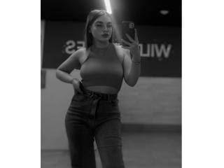OlishaXKitty - Live porn &amp; sex cam - 23944493
