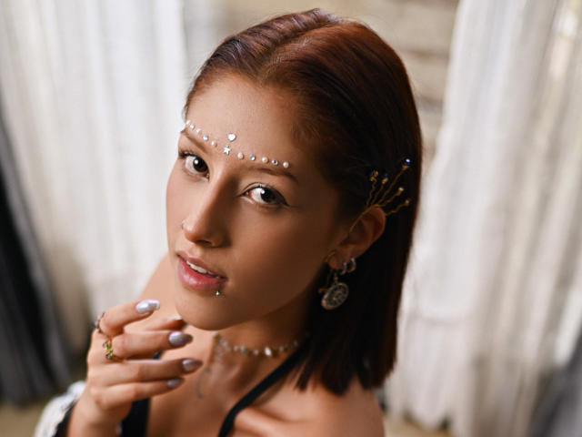 LuccyMoon - сексуальная веб-камера в реальном времени - 23946669