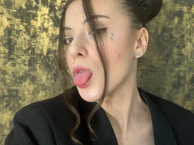 SweetTylor - Live porn &amp; sex cam - 23947113