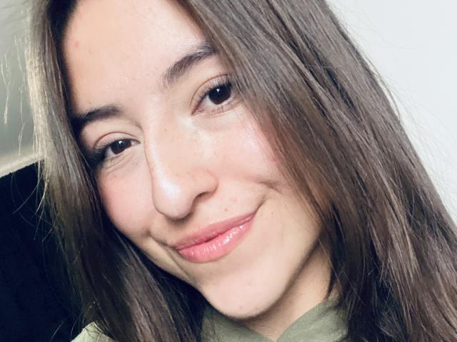 KatiaRogers - Élő pornó és szexkamera - 23948125