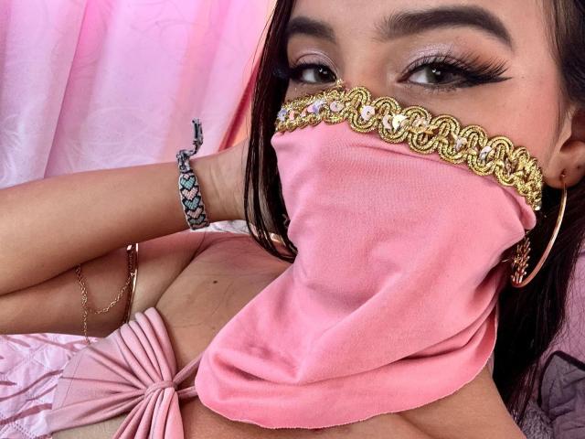 EmyXCute - Live sex cam - 23948425