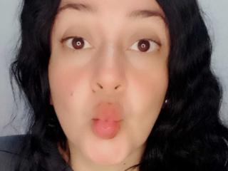 LuciaVonnee - Live porn &amp; sex cam - 23949069