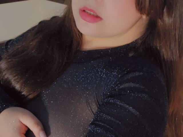 RoxaneDiaz - Live sex cam - 23950345