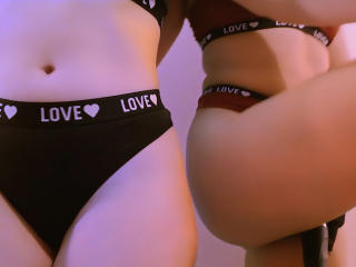 PremiumPrincesses - Live porn &amp; sex cam - 23951425