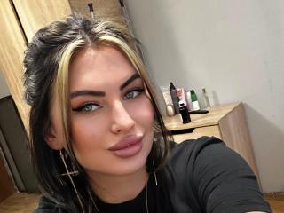 GwenLilia - Live porn &amp; sex cam - 23954789