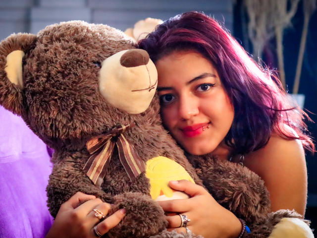 LucileFoster - сексуальная веб-камера в реальном времени - 23956521