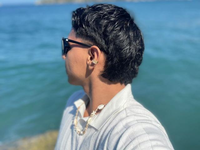 RichiMontes - Live sex cam - 23958329