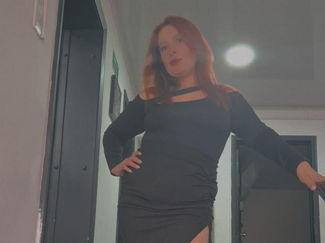 RoxieJackson - Live Sex Cam - 23959249