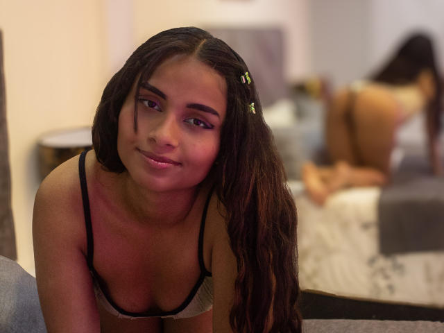 LucyPetersen - Live porn &amp; sex cam - 23961593