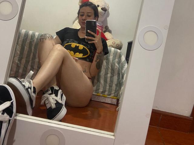 ValeriaNaughtySex - Live porn &amp; sex cam - 23962413