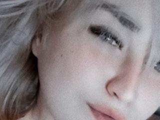 LindaCallie - Live porn &amp; sex cam - 23970213