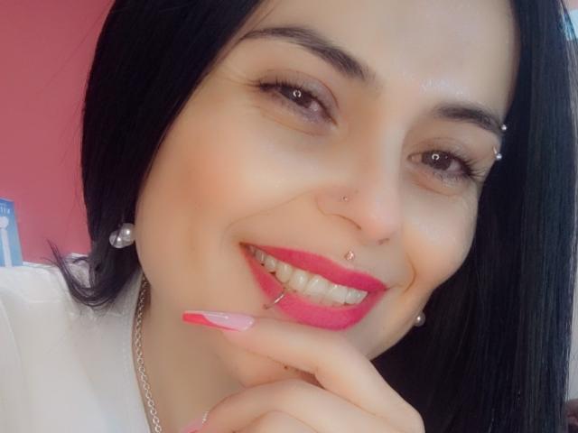 CharlotteCrofort - Live porn &amp; sex cam - 23970501