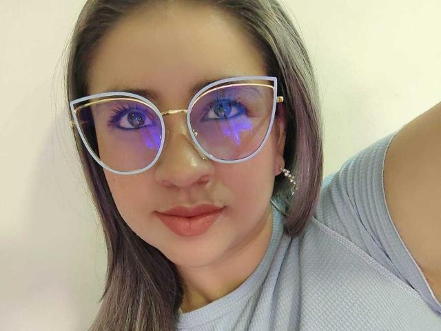 MelindaBoobs - сексуальная веб-камера в реальном времени - 23974165