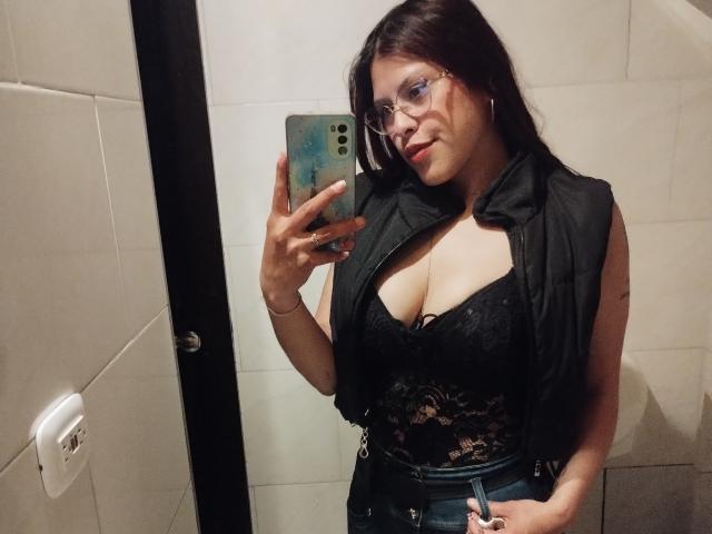 ElaiaaBakerr - Live porn &amp; sex cam - 23974461