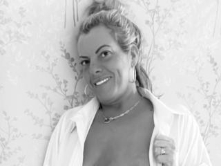 Poppy69 - Live porn &amp; sex cam - 23974725