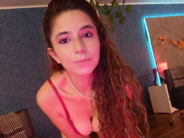 SophieTeller - Live porn &amp; sex cam - 23977909